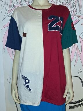 Seven Souls Tee with Number 23 Detail - Red / Cream / Green / Navy